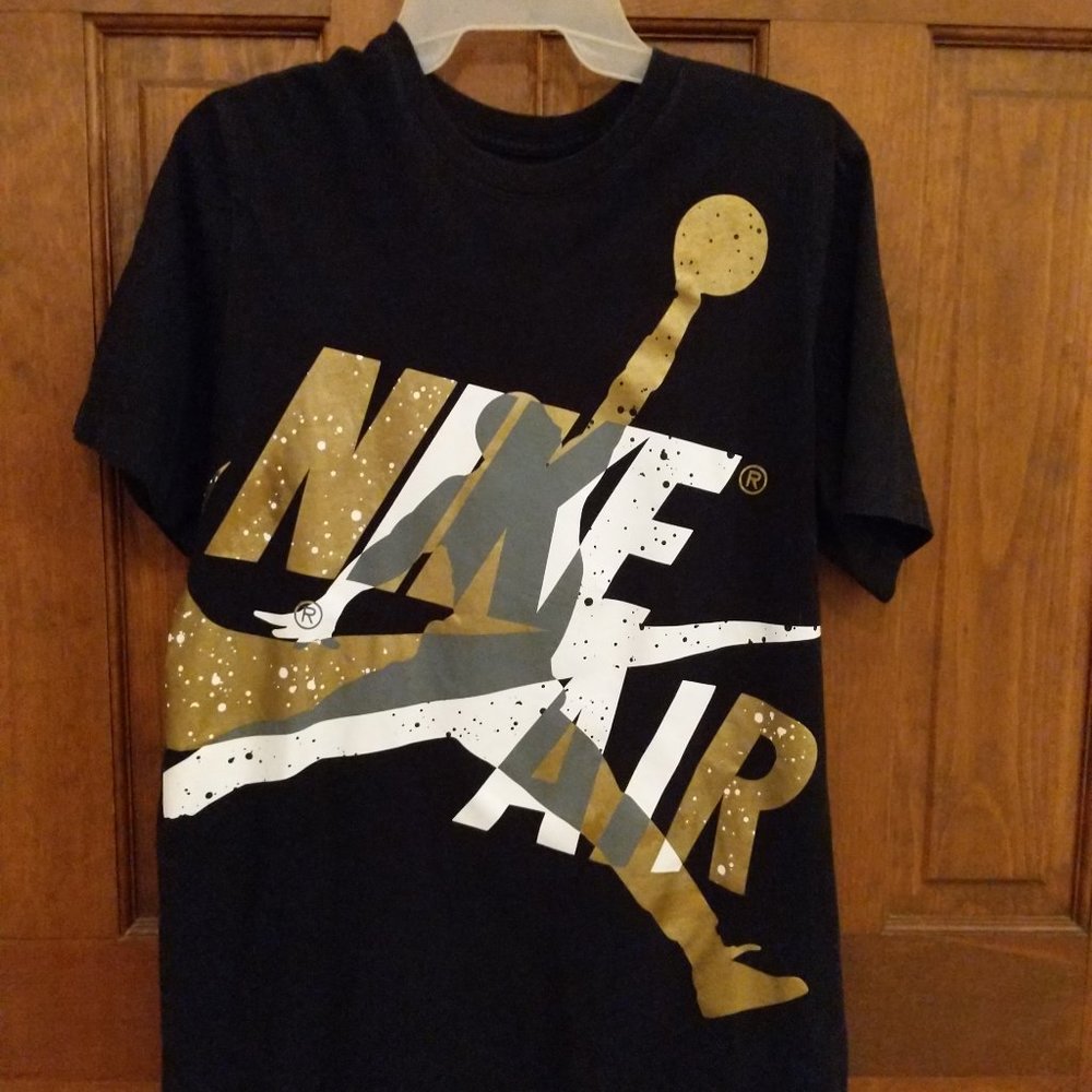 Air Jordan Men's t shirt